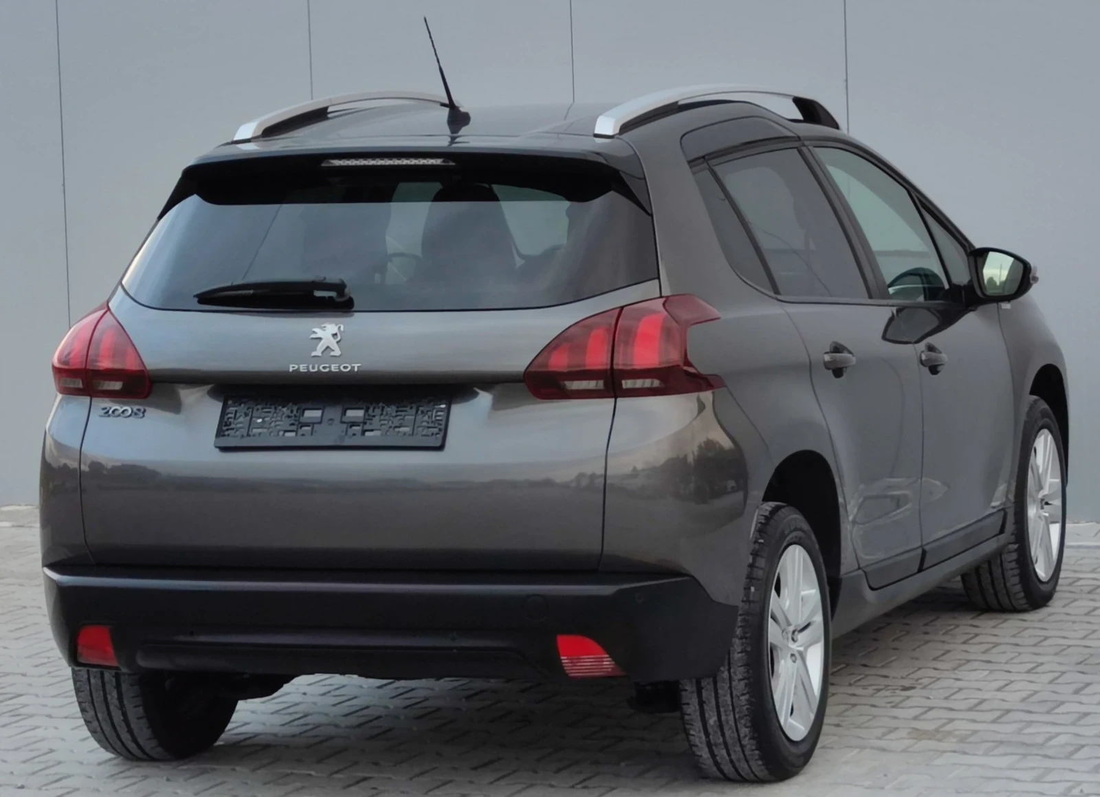 Peugeot 2008 1.5HDI* 102к.с* Style*  - изображение 6