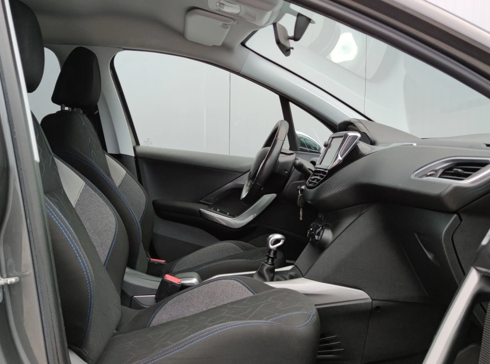 Peugeot 2008 1.5HDI* 102к.с* Style*  - изображение 10