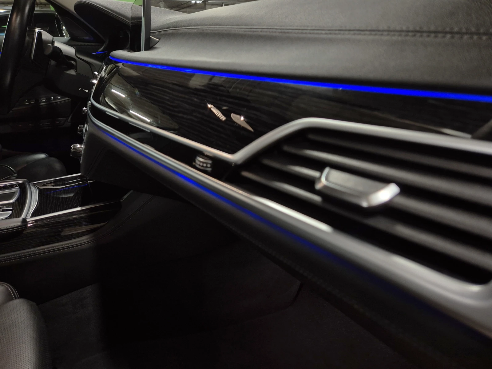 BMW 740 D xDrive | Laser| Head Up| Line Assist| Massage | Mobile.bg � ����������� 15