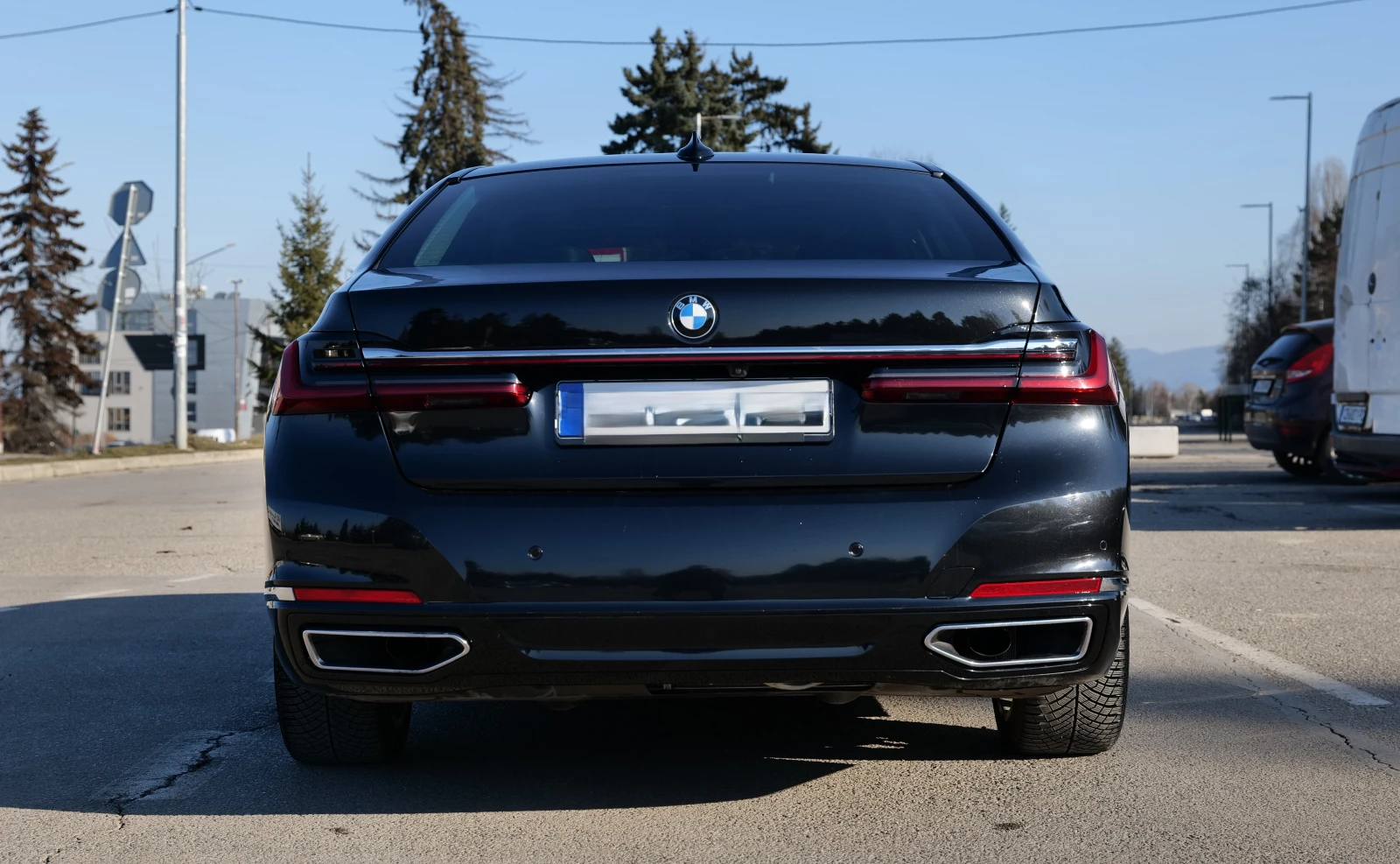 BMW 740 D xDrive | Laser| Head Up| Line Assist| Massage | Mobile.bg � ����������� 4