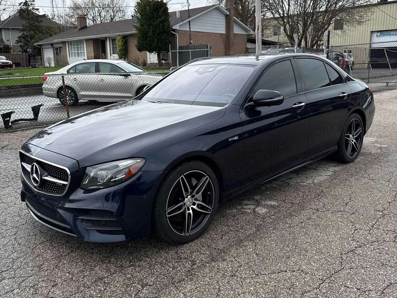 Mercedes-Benz E 43 AMG ОБДУХВАНЕ/МАСАЖИ/ПАНОРАМА/360