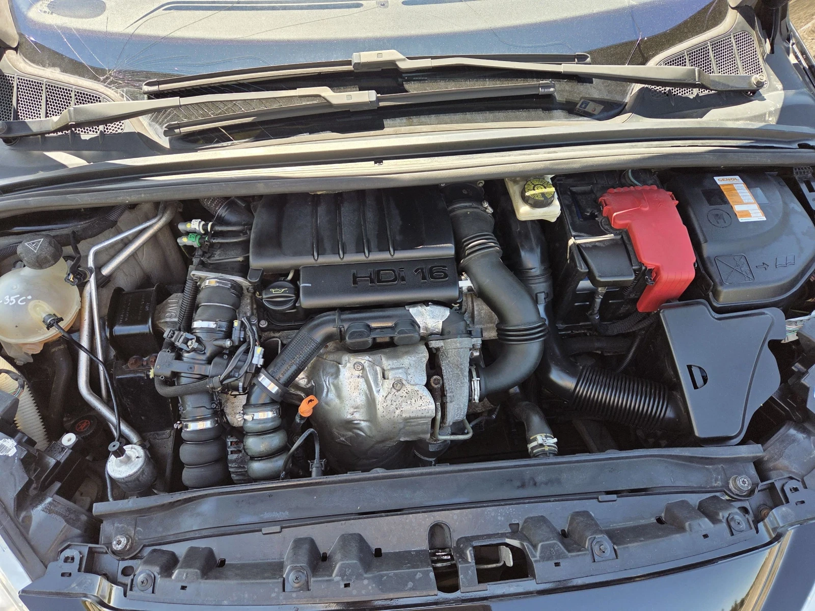 Peugeot 308 1, 6 hdi 110 hp, снимка 16 - Автомобили и джипове - 54407239