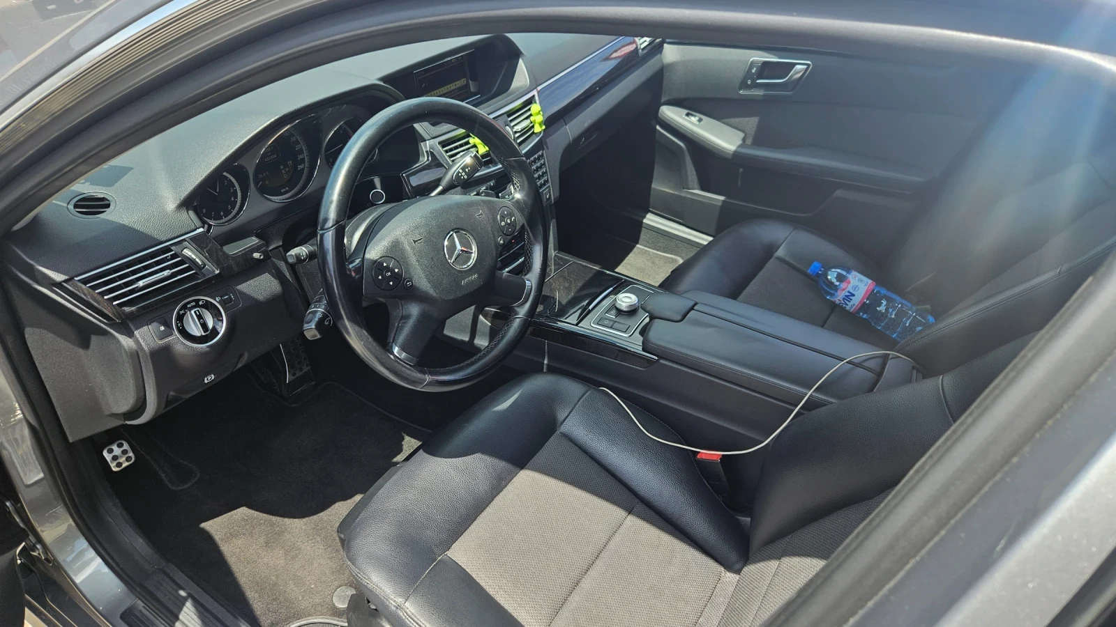 Mercedes-Benz E 200 CDI 7G TRONIC, снимка 8 - Автомобили и джипове - 54761771
