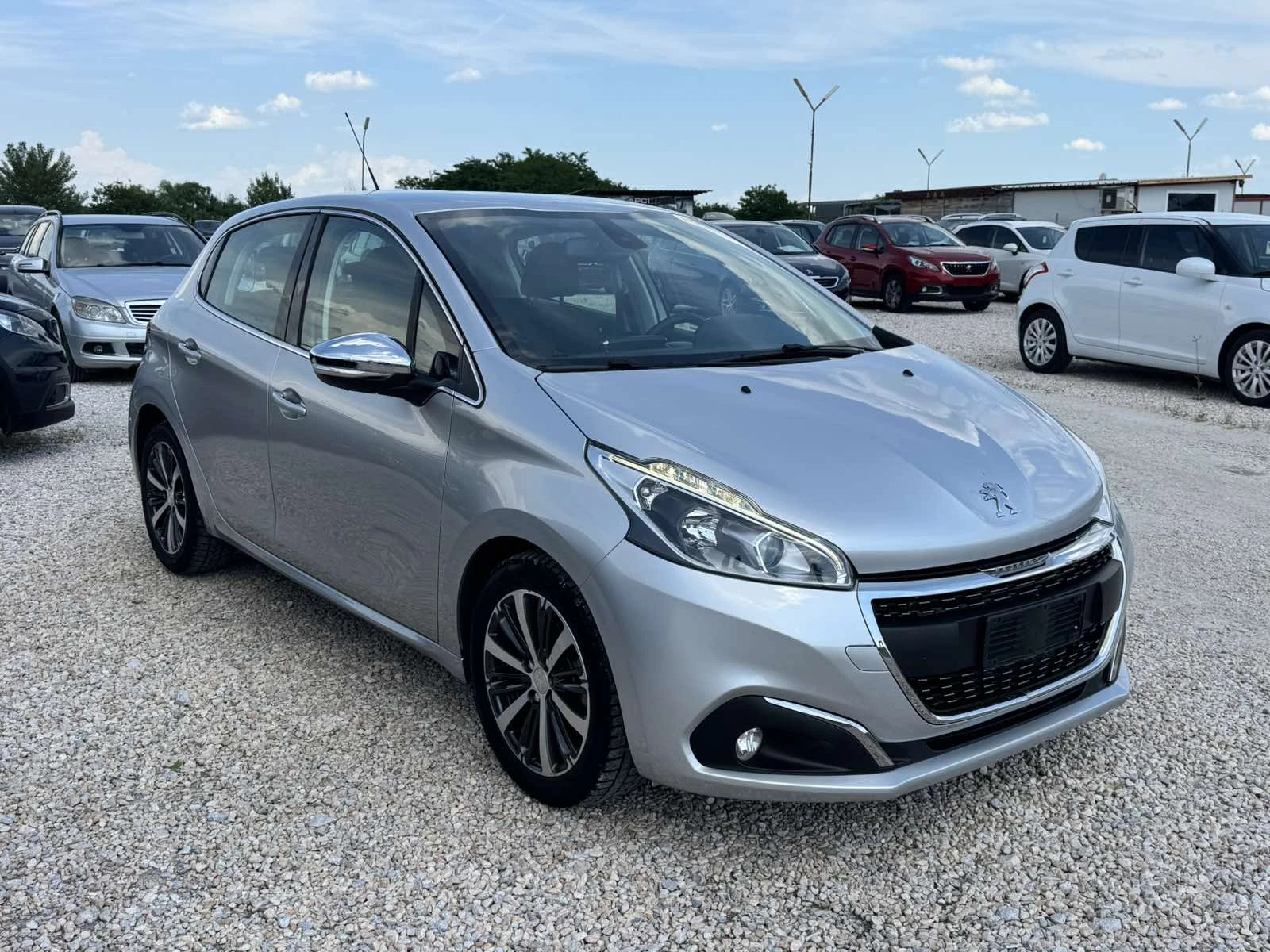 Peugeot 208 1.6 BLUE HDI ALLURE | Mobile.bg � ����������� 3