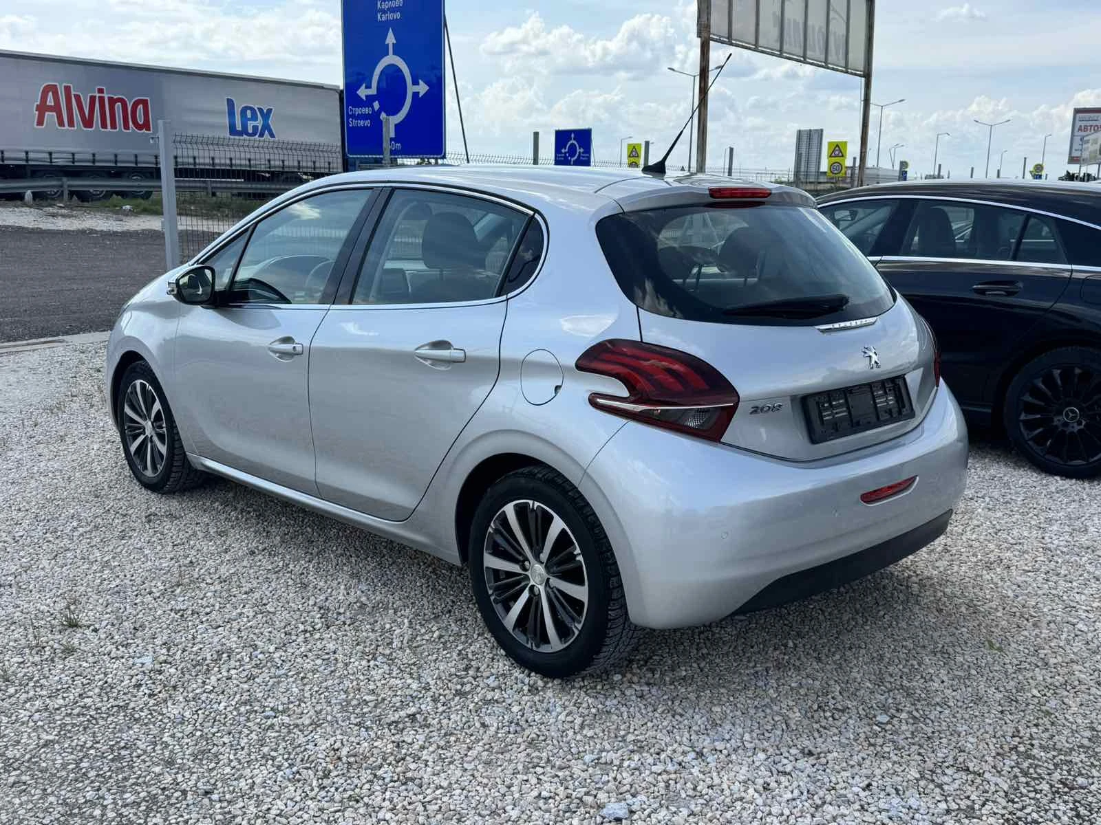 Peugeot 208 1.6 BLUE HDI ALLURE | Mobile.bg � ����������� 6