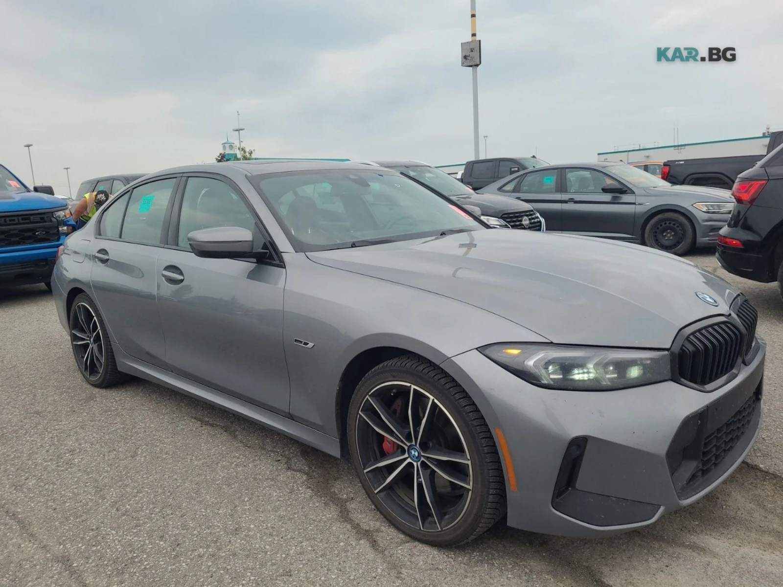 BMW 330 е xDrive M-SPORT * АвтоКредит* ЦЕНА ДО БГ, снимка 2 - Автомобили и джипове - 54879738