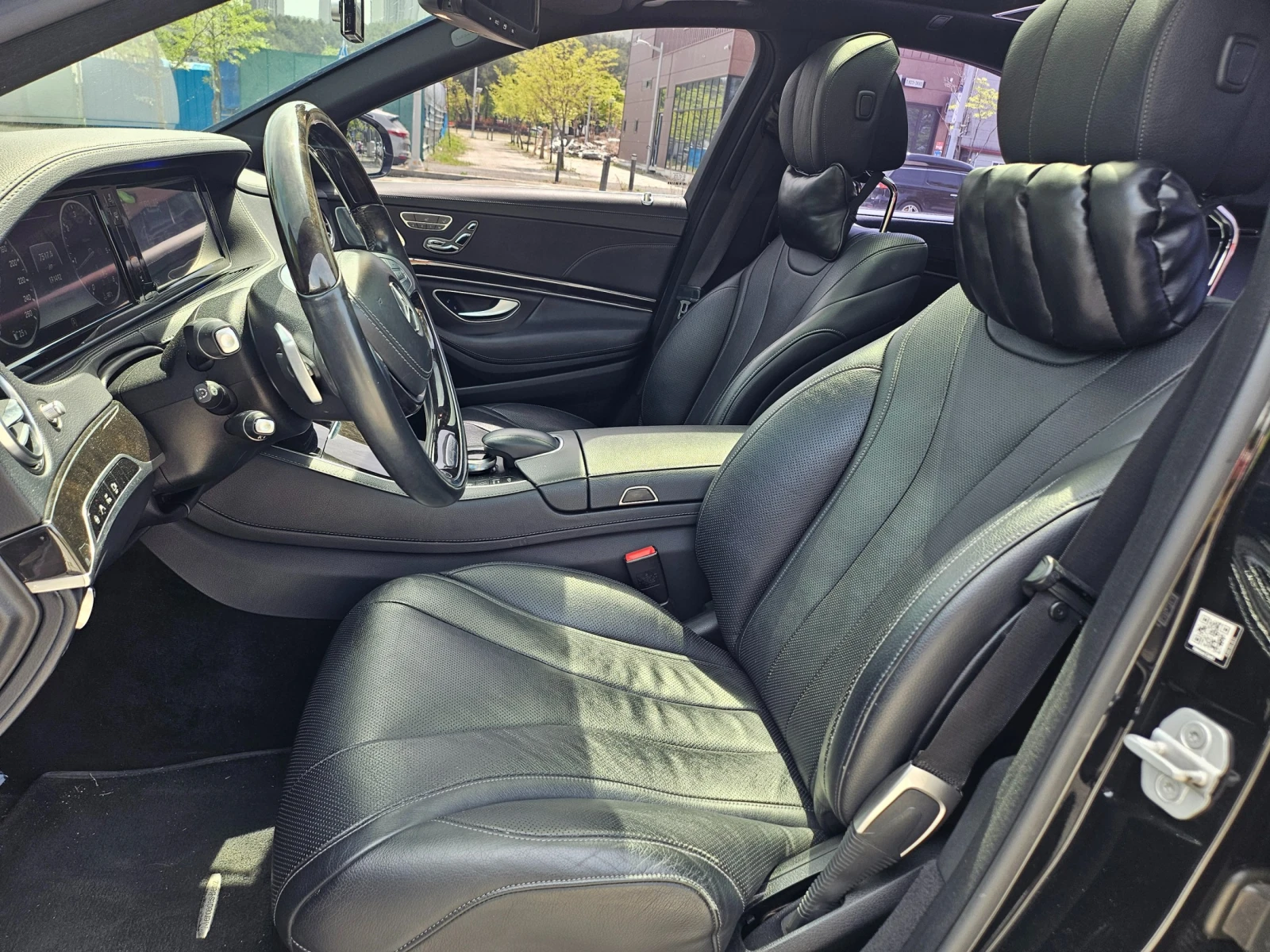 Mercedes-Benz S 350 3.0 Bluetec, Distronic, Подгрев, Обдух, Burmaster, снимка 7 - Автомобили и джипове - 54915275