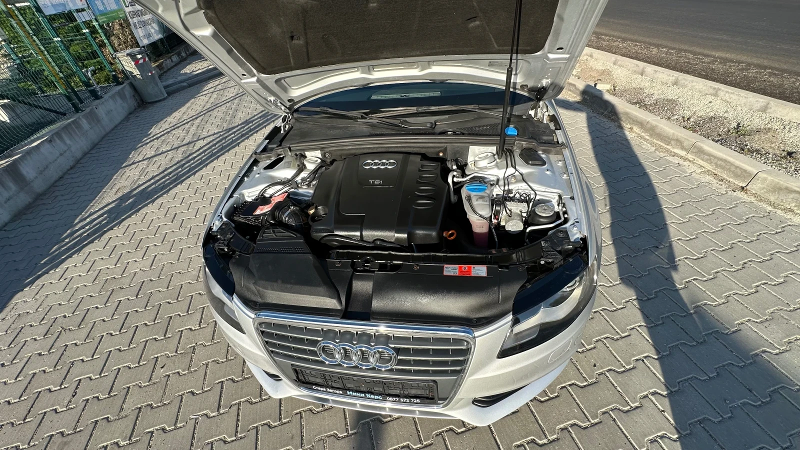 Audi A4 Navi Led  Ксенон  Евро 5 6 скорости , снимка 17 - Автомобили и джипове - 55080361