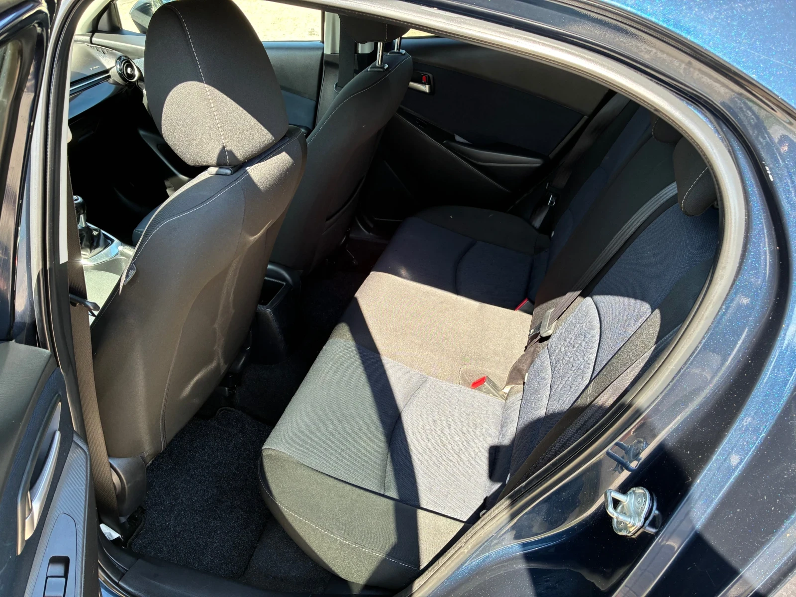 Mazda 2 1.5 skyactive | Mobile.bg � ����������� 11