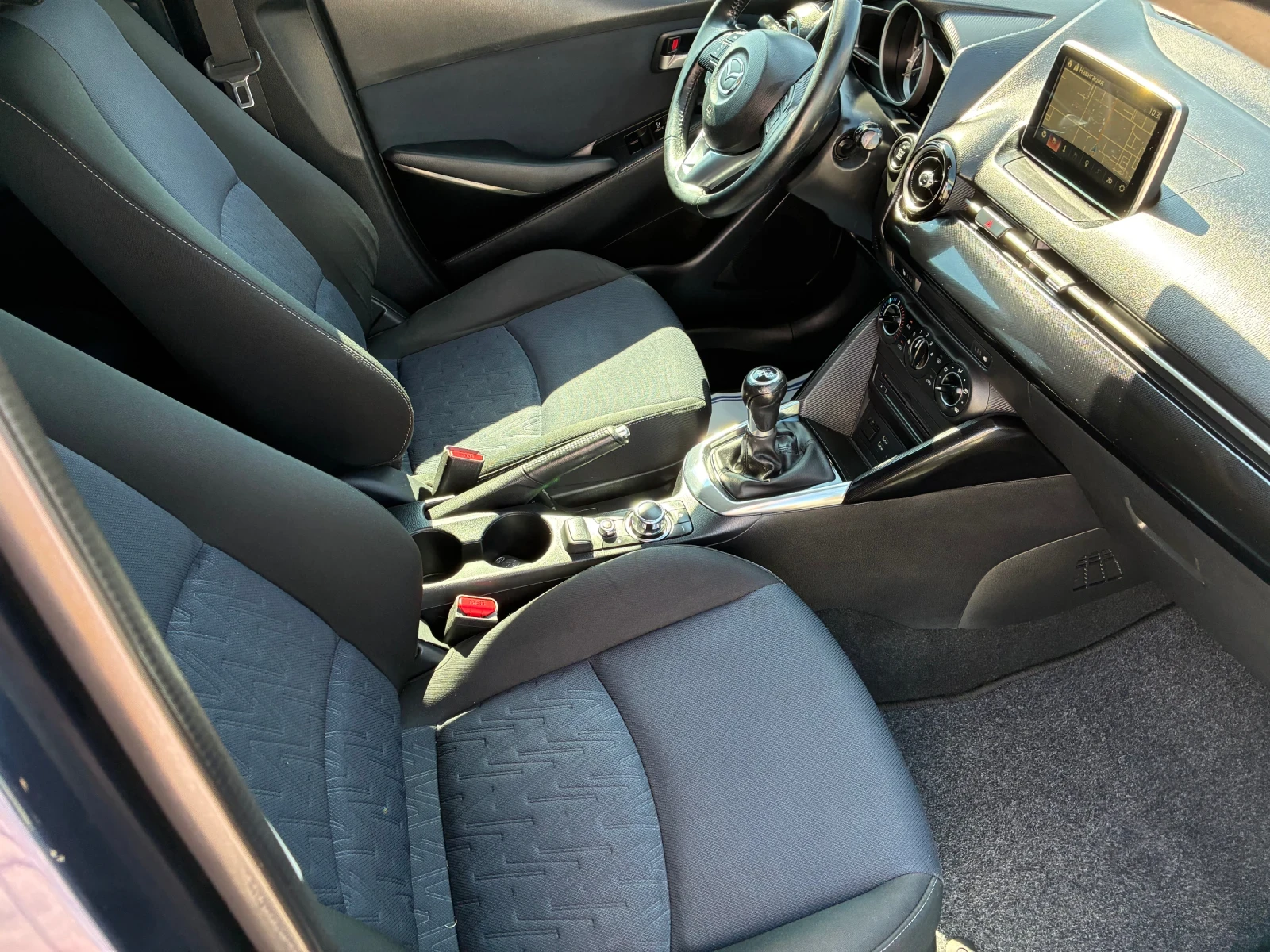 Mazda 2 1.5 skyactive | Mobile.bg � ����������� 9