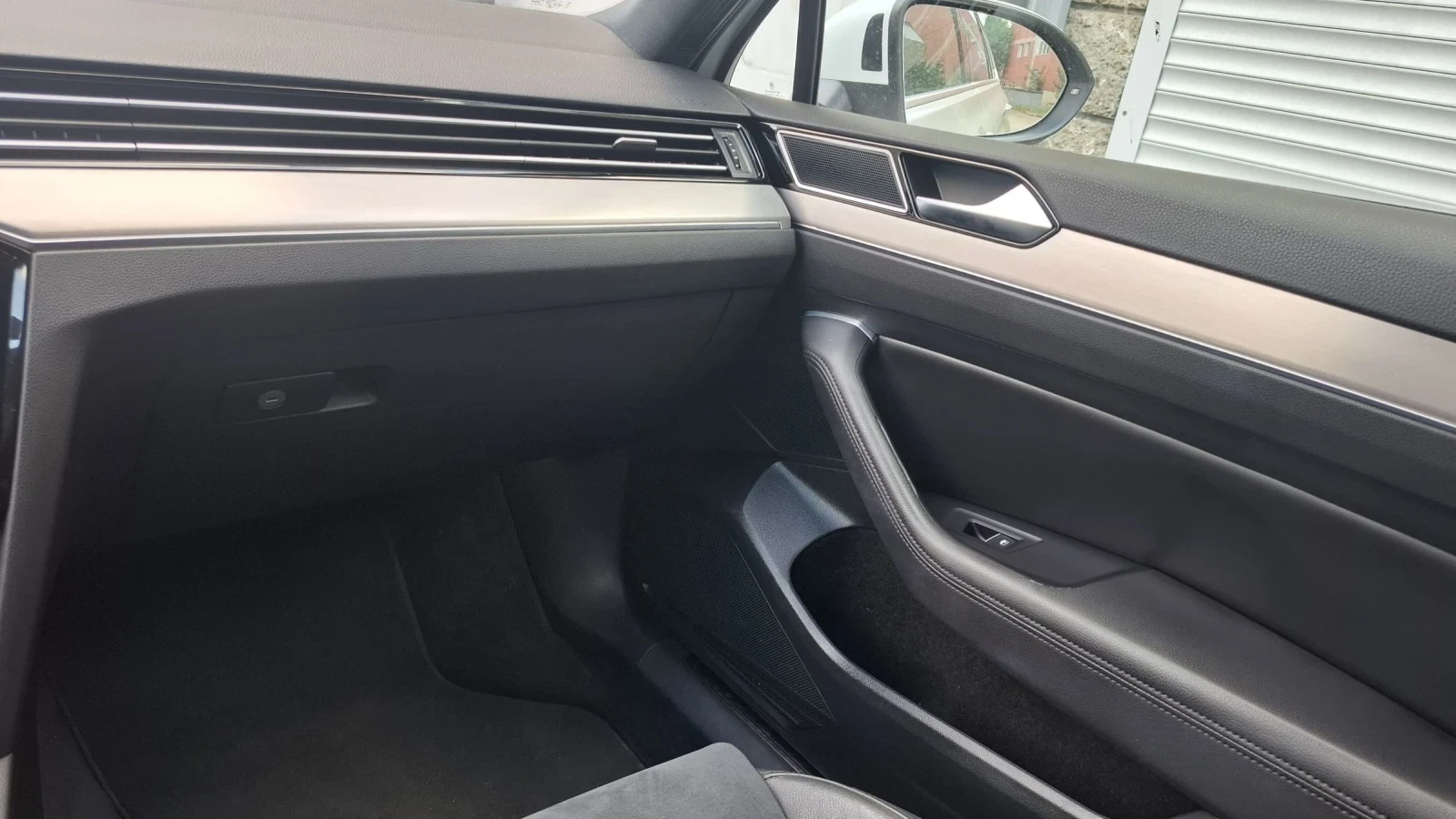VW Passat 2.0tdi highline , снимка 9 - Автомобили и джипове - 55263884