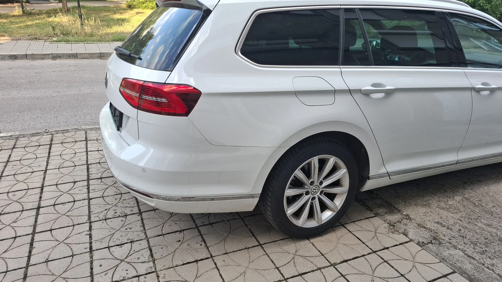 VW Passat 2.0tdi highline , снимка 3 - Автомобили и джипове - 55263884