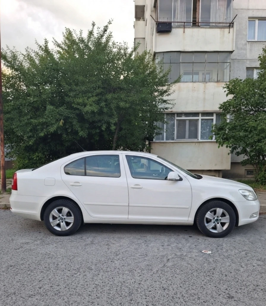 Skoda Octavia, снимка 2 - Автомобили и джипове - 55746835