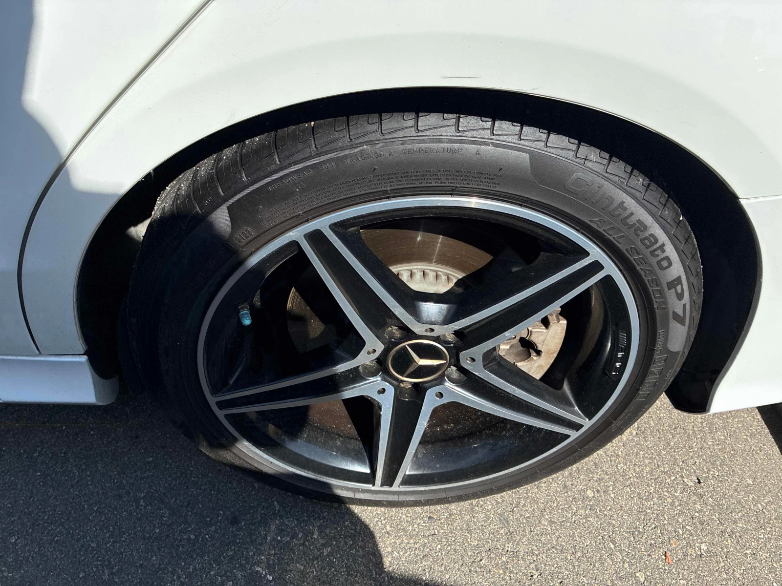 Mercedes-Benz C 43 AMG * BURMESTER * ЧЕРВЕНА КОЖА * ПАНО * CARFAX * , снимка 16 - Автомобили и джипове - 56012854
