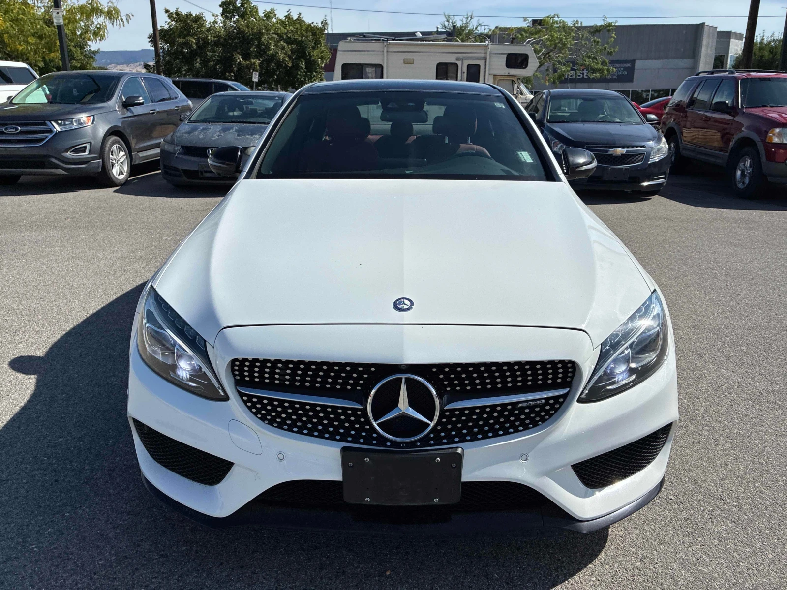 Mercedes-Benz C 43 AMG * BURMESTER * ЧЕРВЕНА КОЖА * ПАНО * CARFAX * , снимка 2 - Автомобили и джипове - 56012854