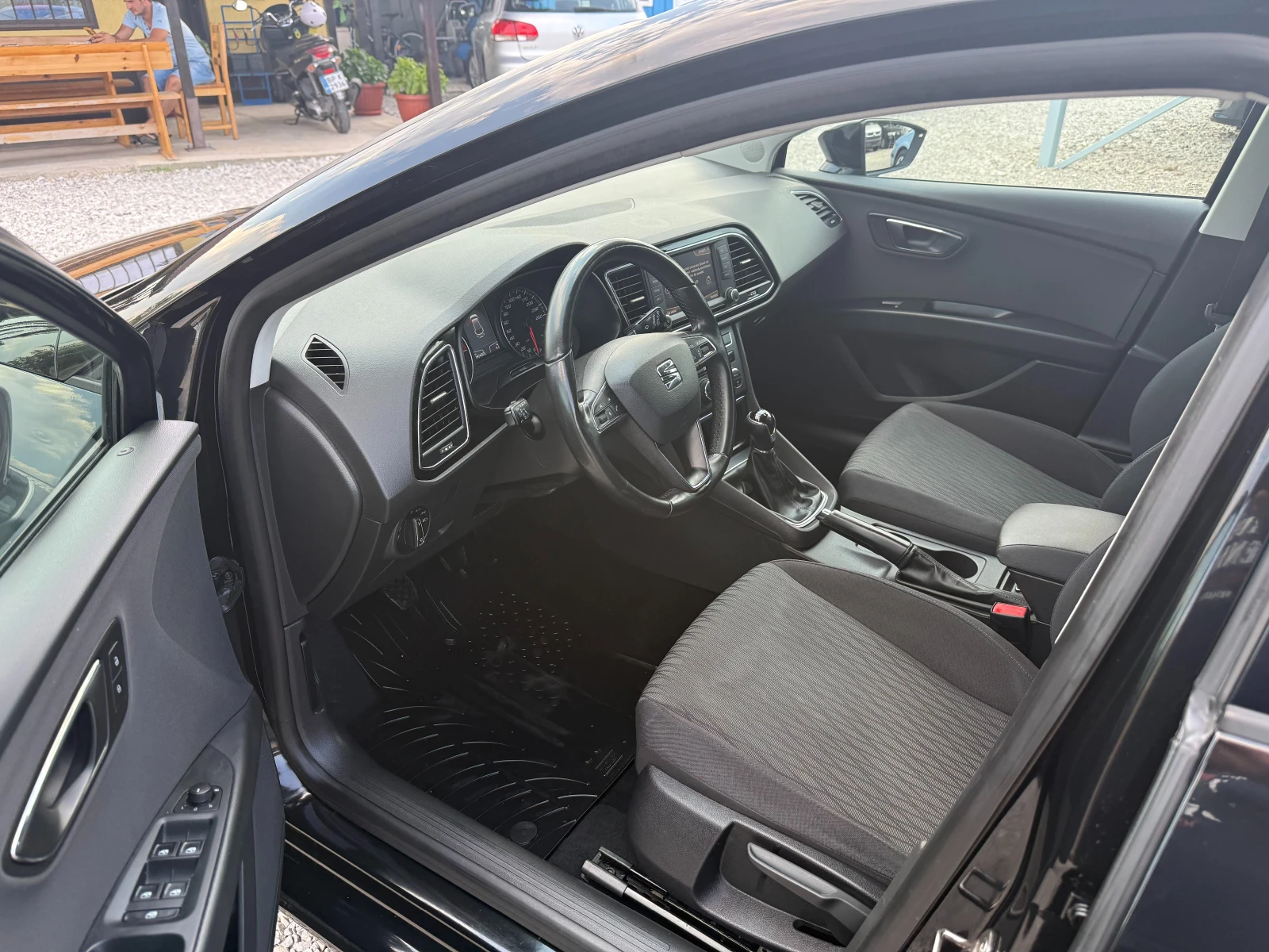 Seat Leon 1, 6 TDI НАВИГАЦИЯ  !! ЕВРО 6 !! LED !!, снимка 11 - Автомобили и джипове - 56049370