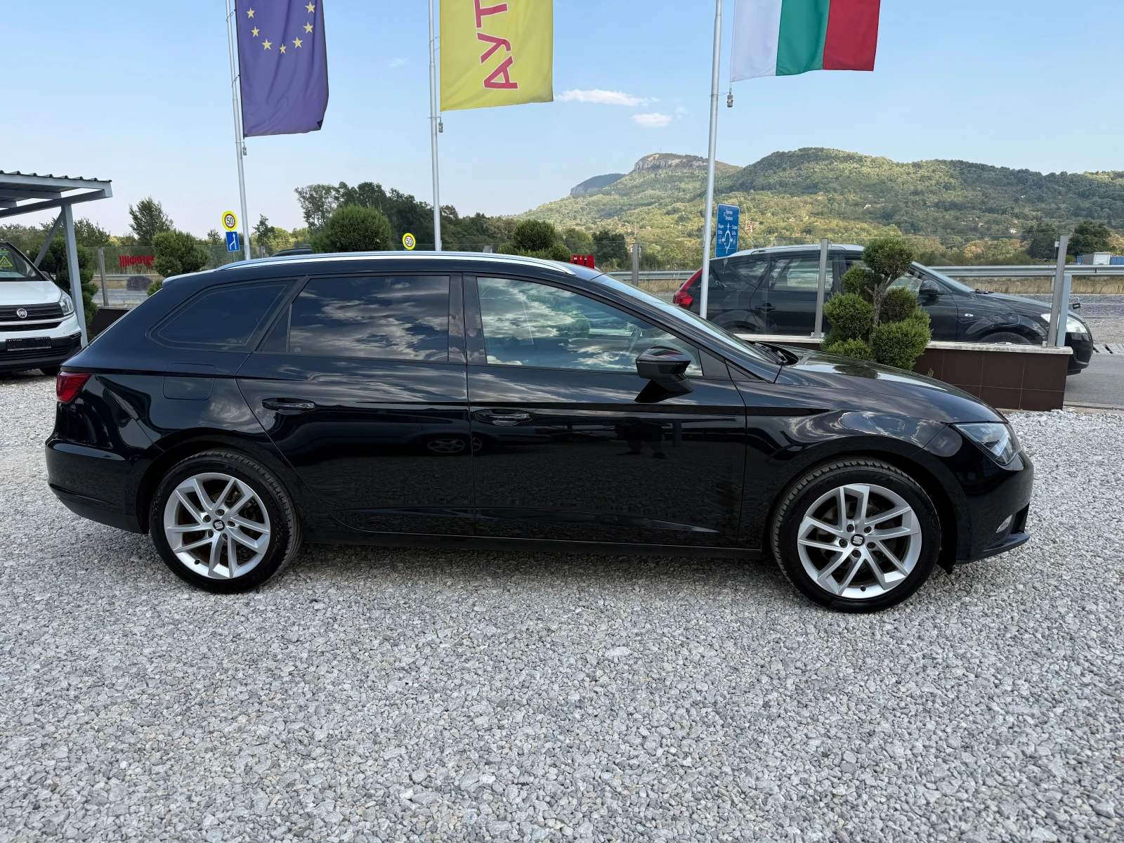 Seat Leon 1, 6 TDI НАВИГАЦИЯ  !! ЕВРО 6 !! LED !!, снимка 2 - Автомобили и джипове - 56049370