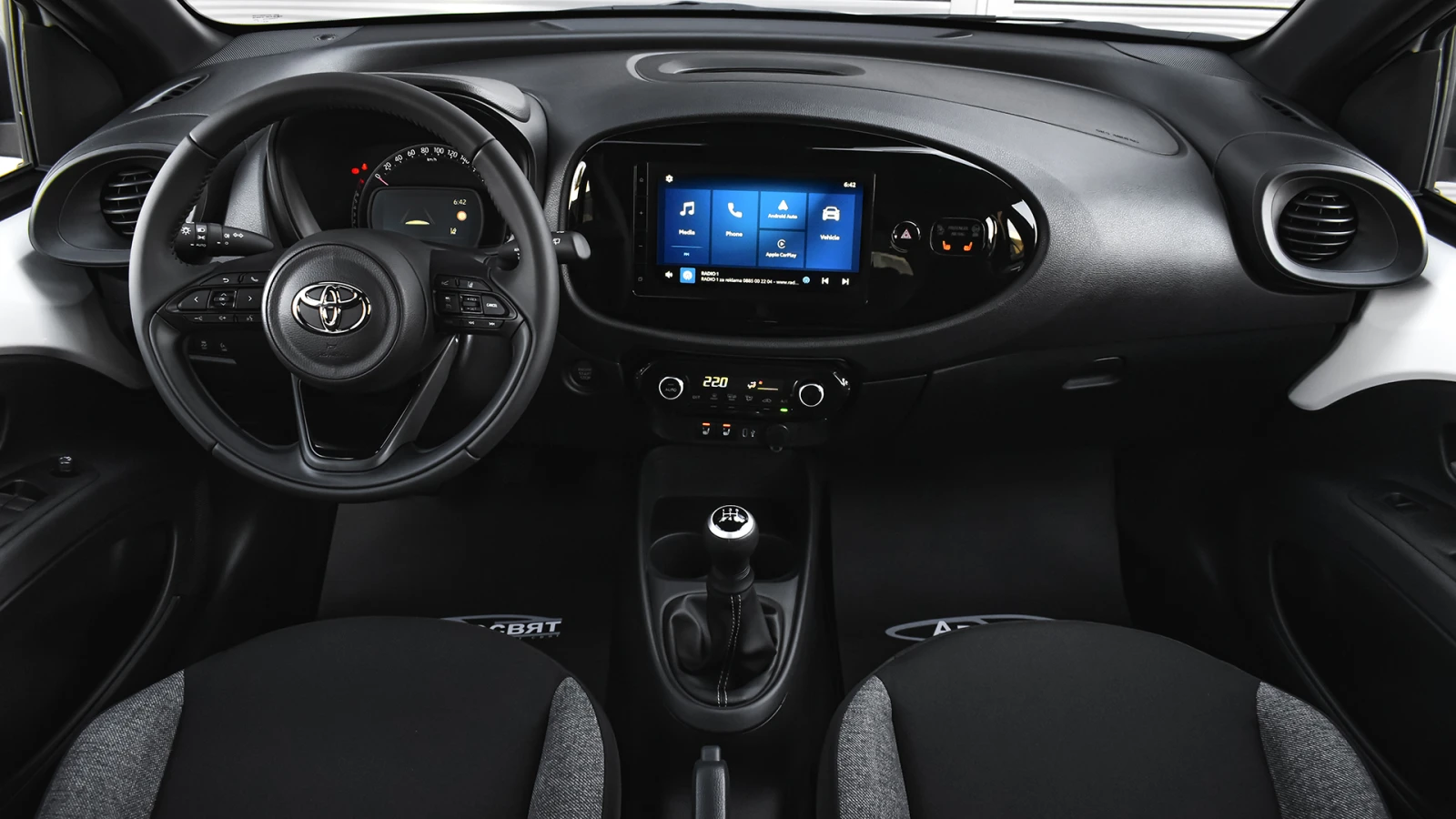 Toyota Aygo X PLAY+ 1.0 VVT-i | Mobile.bg � ����������� 8