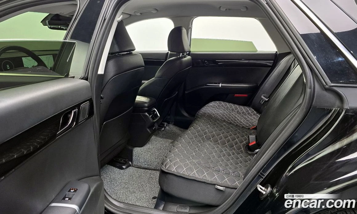 Hyundai Grandeur 3.5 LPG 2WD Deluxe, снимка 12 - Автомобили и джипове - 56156138