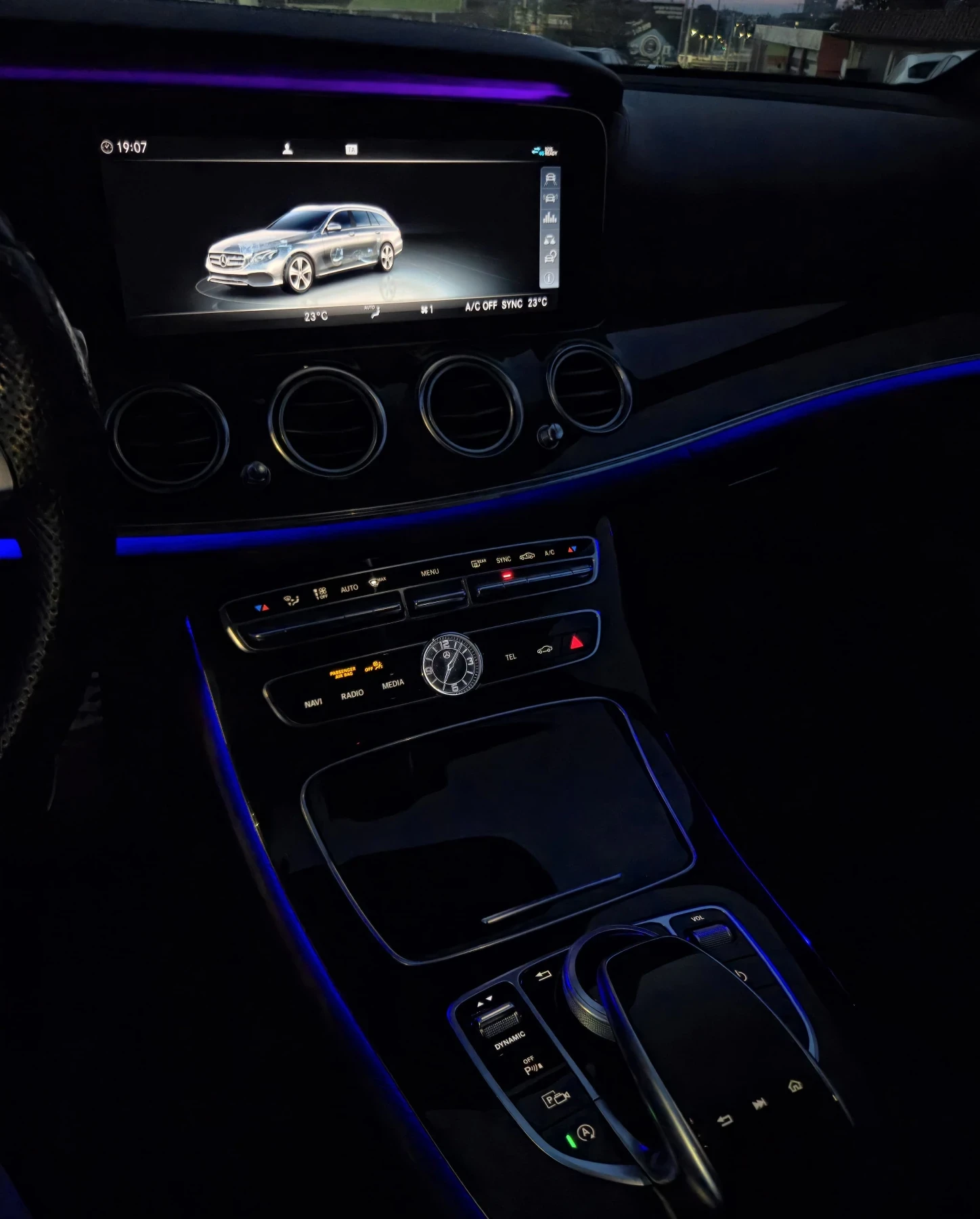 Mercedes-Benz E 350 * 4* MATIC* AMG* PANO* FULL*  | Mobile.bg � ����������� 10