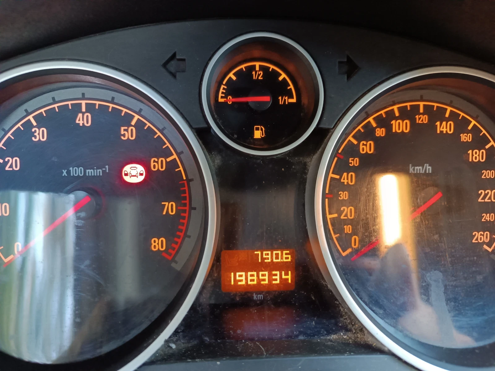 Opel Zafira 1.6 eko flex, снимка 7 - Автомобили и джипове - 56536910