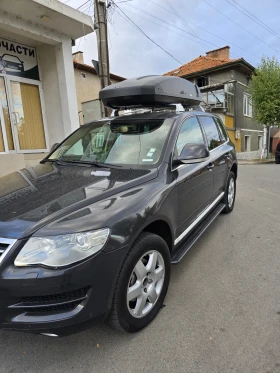 VW Touareg 3.0 ТДИ  - 6700 € / 13104.06 лв. - 25672651 2
