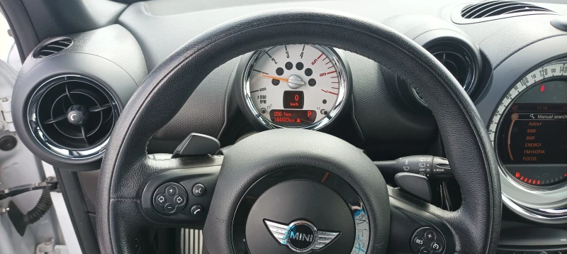 Mini Countryman 2.0 SD, снимка 10 - Автомобили и джипове - 49514574