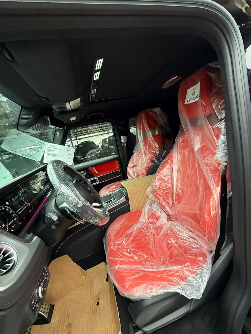 Mercedes-Benz G 63 AMG V8 Фабрично НОВ, снимка 4 - Автомобили и джипове - 52288336