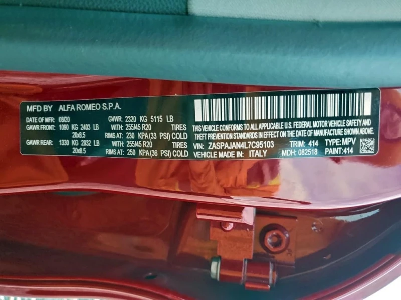 Alfa Romeo Stelvio * CARFAX * БЕЗ ПЪРВОНАЧАЛНА ВНОСКА, снимка 13 - Автомобили и джипове - 52727199