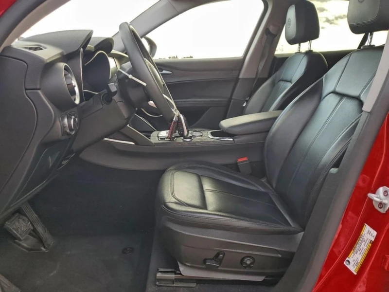 Alfa Romeo Stelvio * CARFAX * БЕЗ ПЪРВОНАЧАЛНА ВНОСКА, снимка 7 - Автомобили и джипове - 52727199