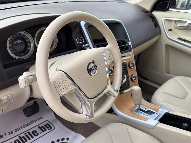 Volvo XC60  Volvo XC60 2.4D 163HP D3 AWD NAVI EURO5B, снимка 14 - Автомобили и джипове - 53015248