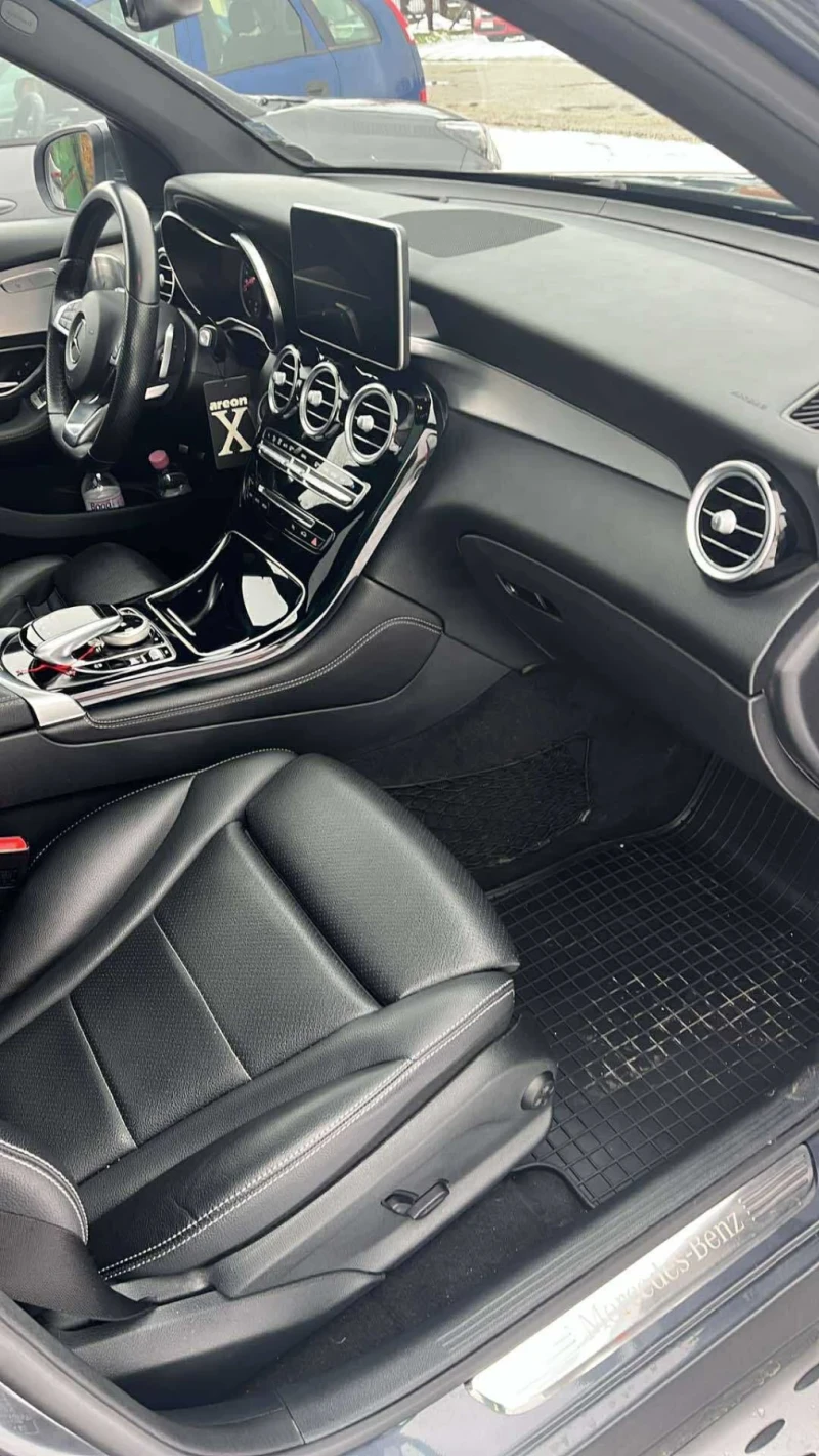 Mercedes-Benz GLC 220 GLC220d AMG line 4 matik 9G tronik, снимка 10 - Автомобили и джипове - 53197372