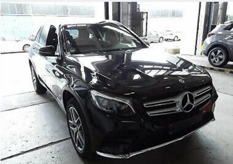 Mercedes-Benz GLC 300, снимка 10 - Автомобили и джипове - 48582789