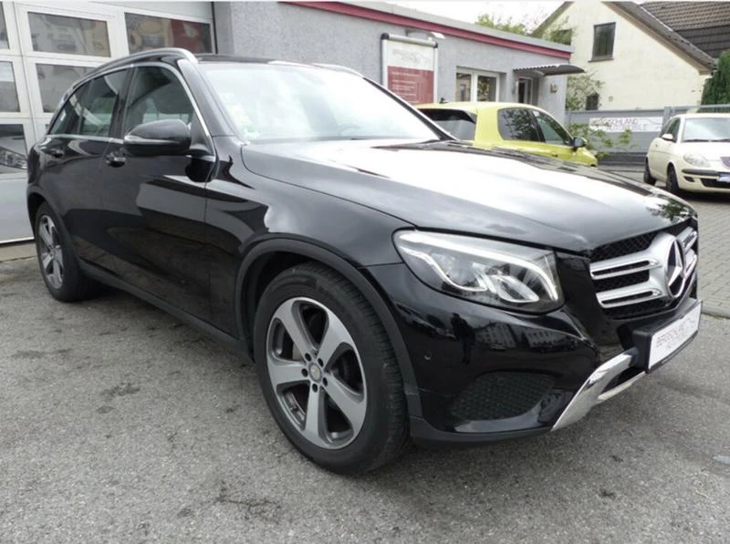 Mercedes-Benz GLC 300, снимка 9 - Автомобили и джипове - 38046920