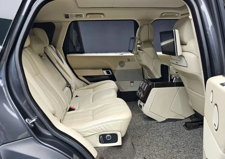 Land Rover Range rover Autobiography * LWB * АвтоКредит * (ЦЕНА ДО БГ) - изображение 10