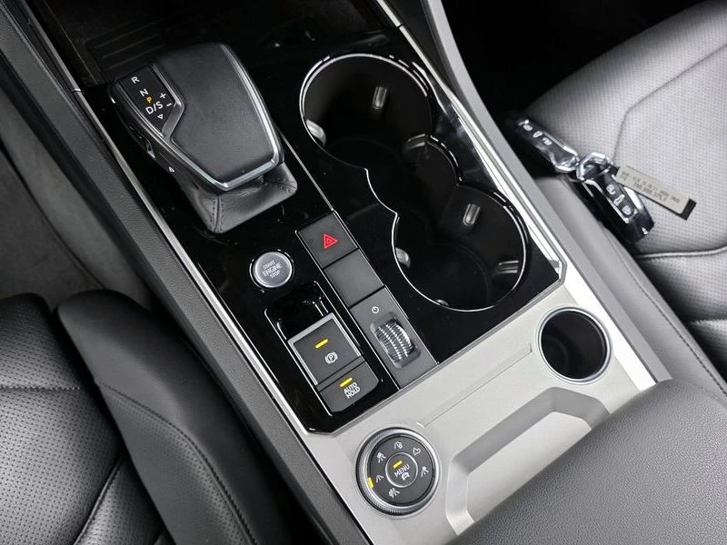 VW Touareg 3.0 TDI Premium| 231�.�.| ���.��������� | Mobile.bg � ����������� 9