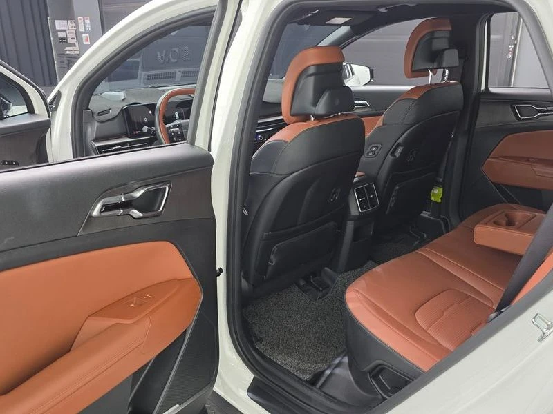 Kia Sportage LPG 2.0 2WD, снимка 11 - Автомобили и джипове - 56170124