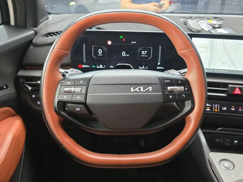 Kia Sportage LPG 2.0 2WD, снимка 12 - Автомобили и джипове - 56170124