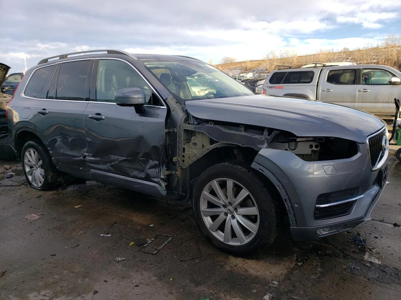 Volvo Xc90 T6 MOMENTUM* ПОДГРЕВ* KEYLESS* МЪРТВА ТОЧКА* 360  - изображение 3