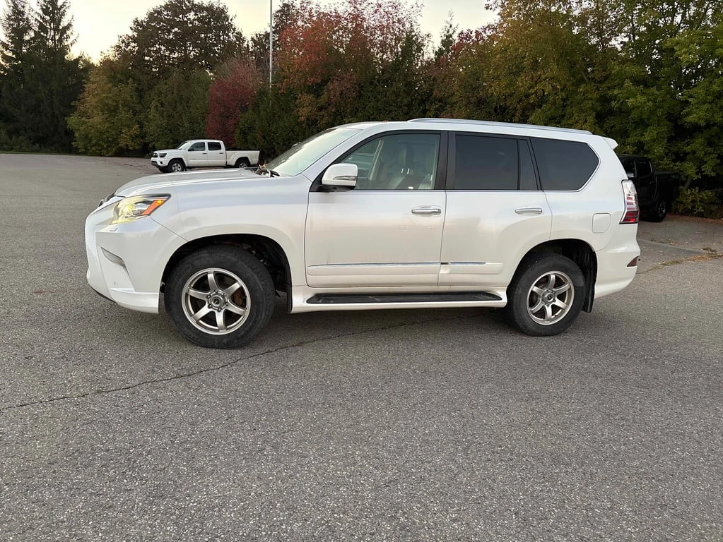 Lexus GX * Premium * CARFAX * БЕЗ ПЪРВОНАЧАЛНА ВНОСКА - изображение 2