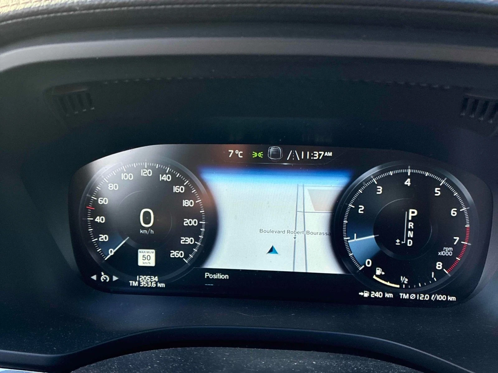 Volvo XC60 Inscription* 4x4* 360cam* Пано* Обдух* Подгрев - изображение 7