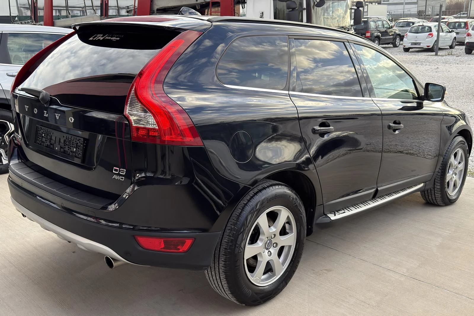 Volvo XC60  Volvo XC60 2.4D 163HP D3 AWD NAVI EURO5B - изображение 5
