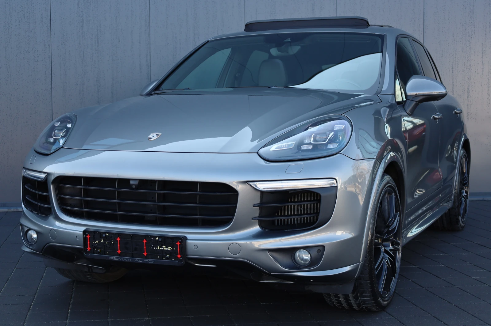 Porsche Cayenne GTS OPTIC* HD MATRIX LIGTS* BOSE* PANO* , снимка 5 - Автомобили и джипове - 53733380