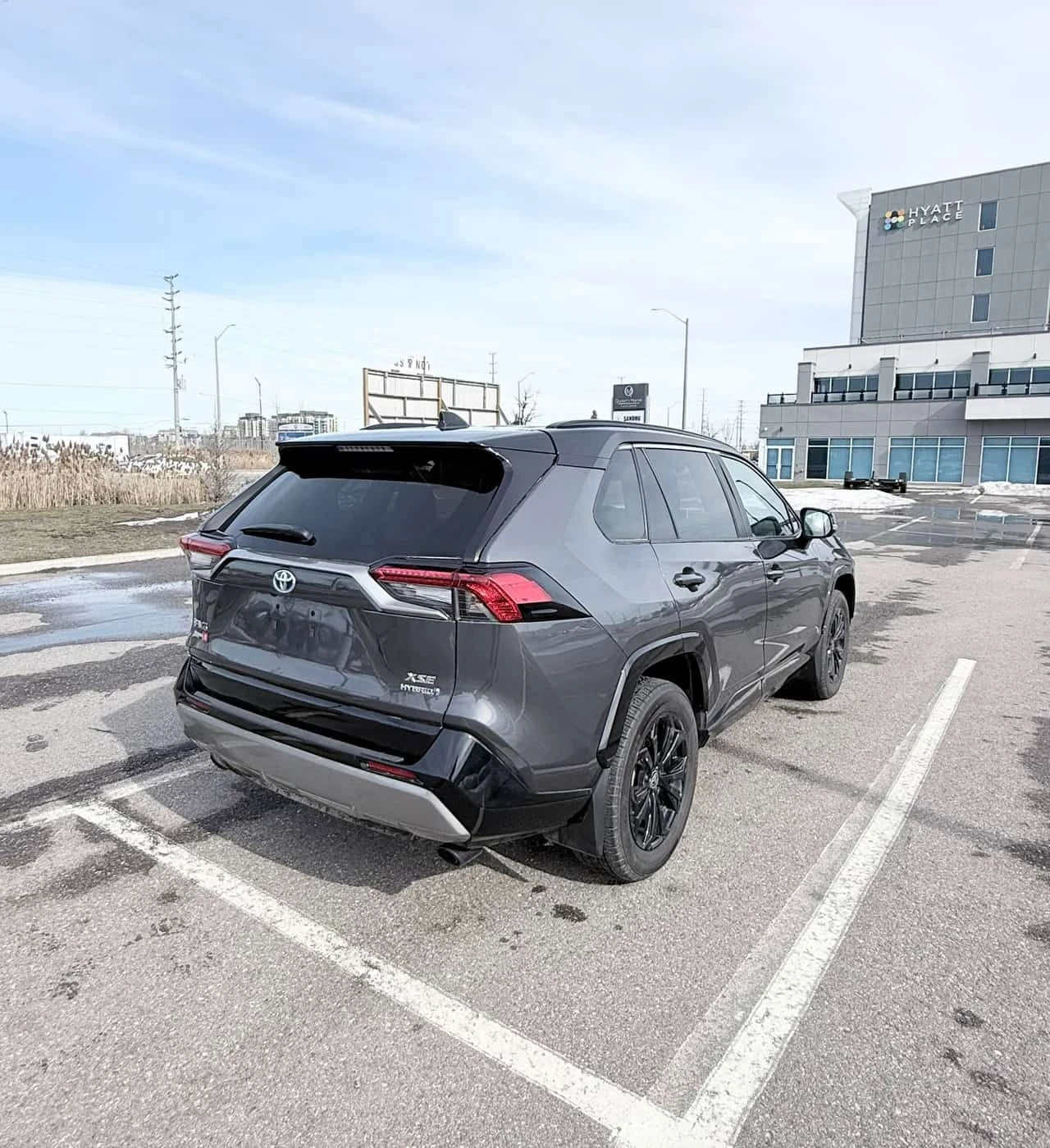 Toyota Rav4 Hybrid XSE  CARFAX, снимка 12 - Автомобили и джипове - 53836800