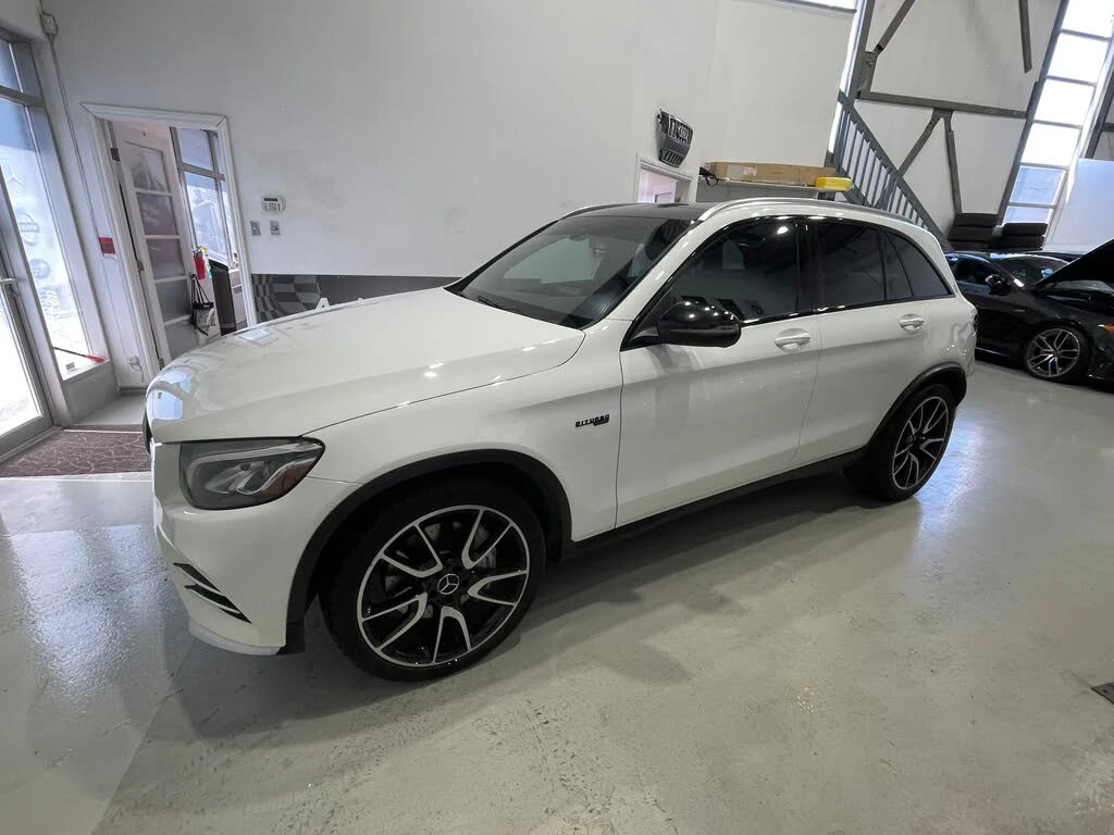 Mercedes-Benz GLC 43 AMG ПАМЕТ* ПАНОРАМА* КАМЕРА* ПОДГРЕВ, снимка 3 - Автомобили и джипове - 53845276