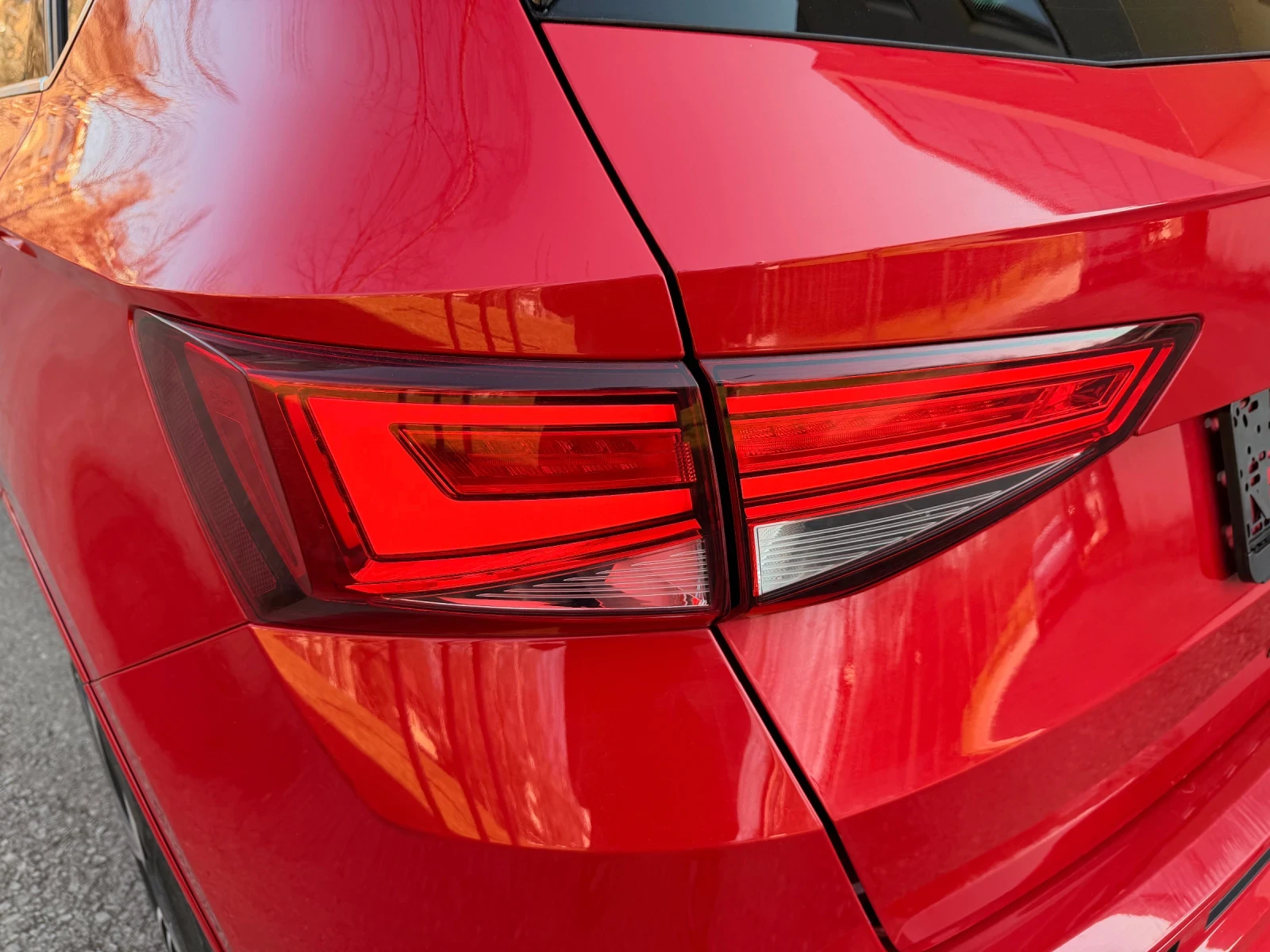 Seat Ateca FR / 4x4, снимка 17 - Автомобили и джипове - 54287198