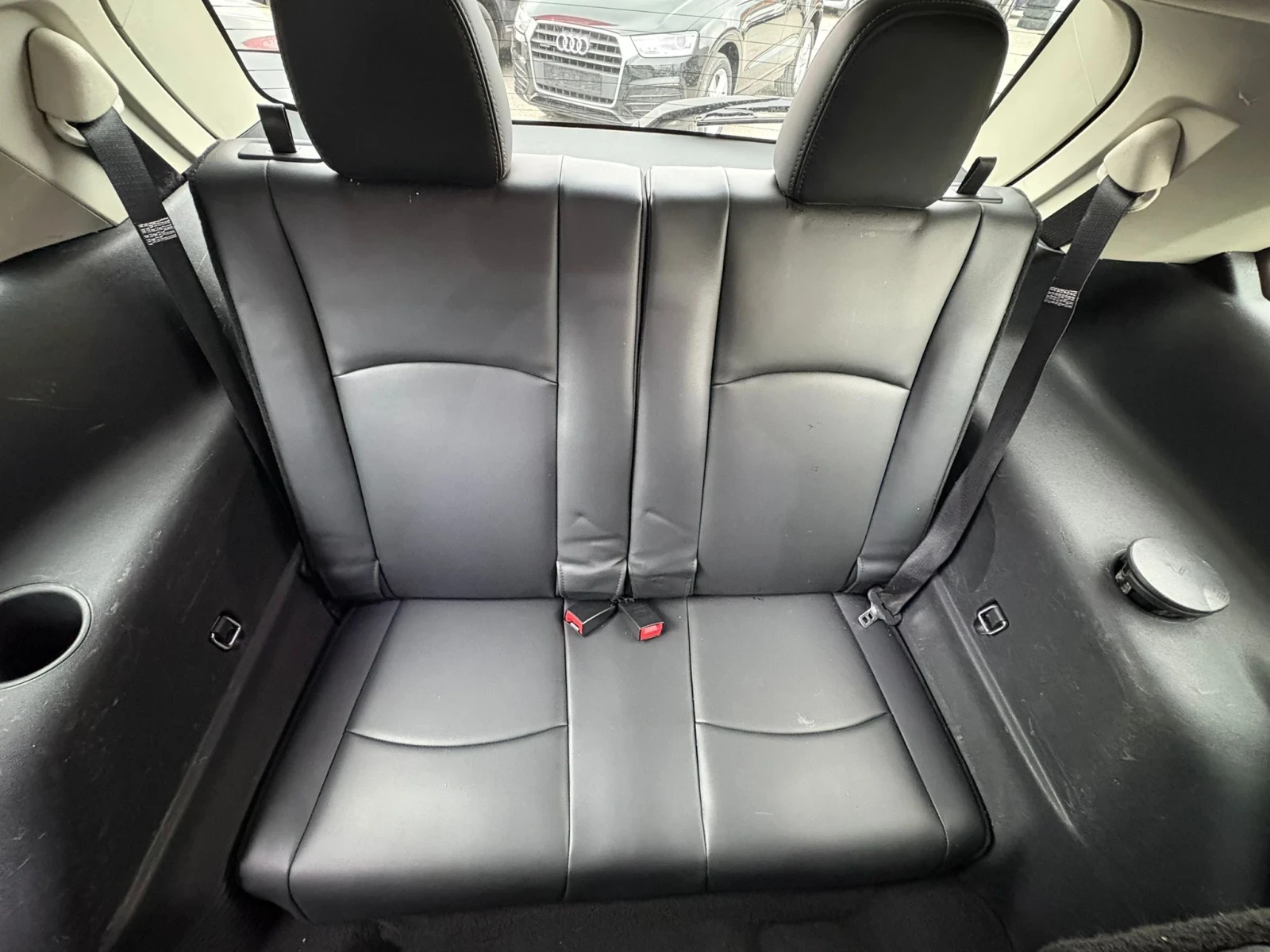 Fiat Freemont 2.0D INDIVIDUAL* 6+ 1* ЛИЗИНГ* БАРТЕР* , снимка 12 - Автомобили и джипове - 54455924