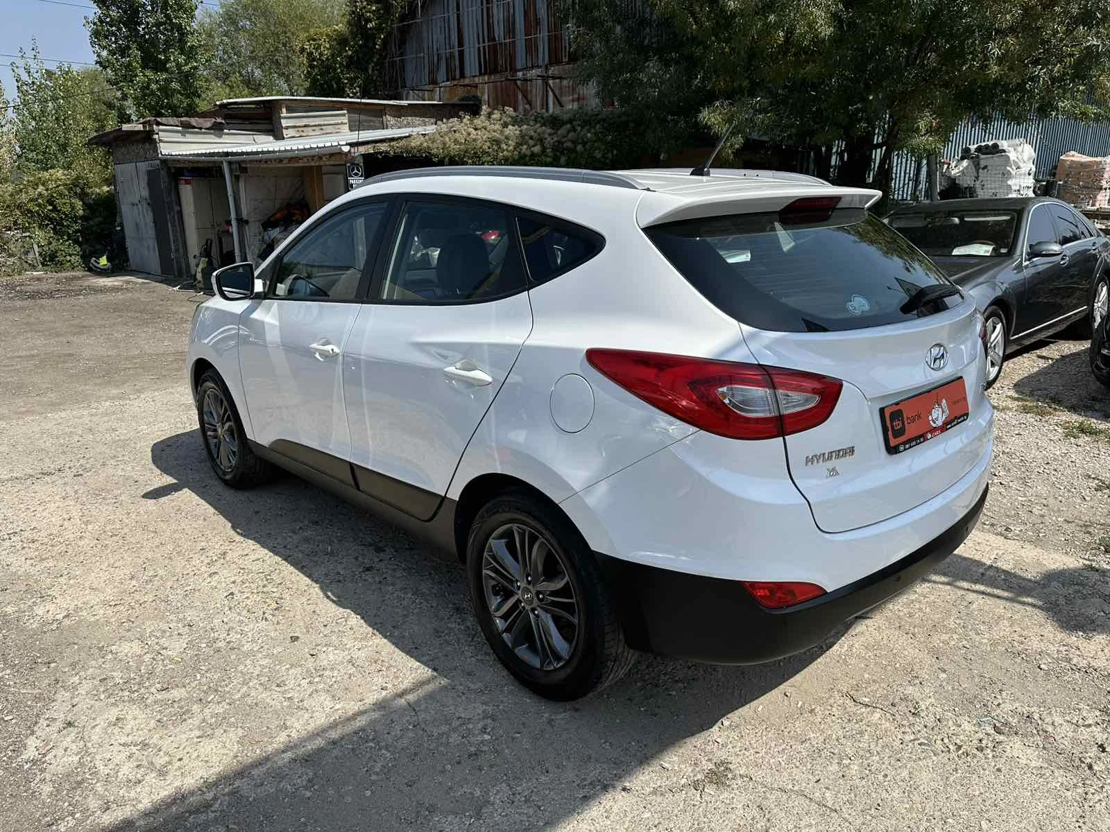 Hyundai IX35 1.6GDI FACELIFT , снимка 4 - Автомобили и джипове - 55902019