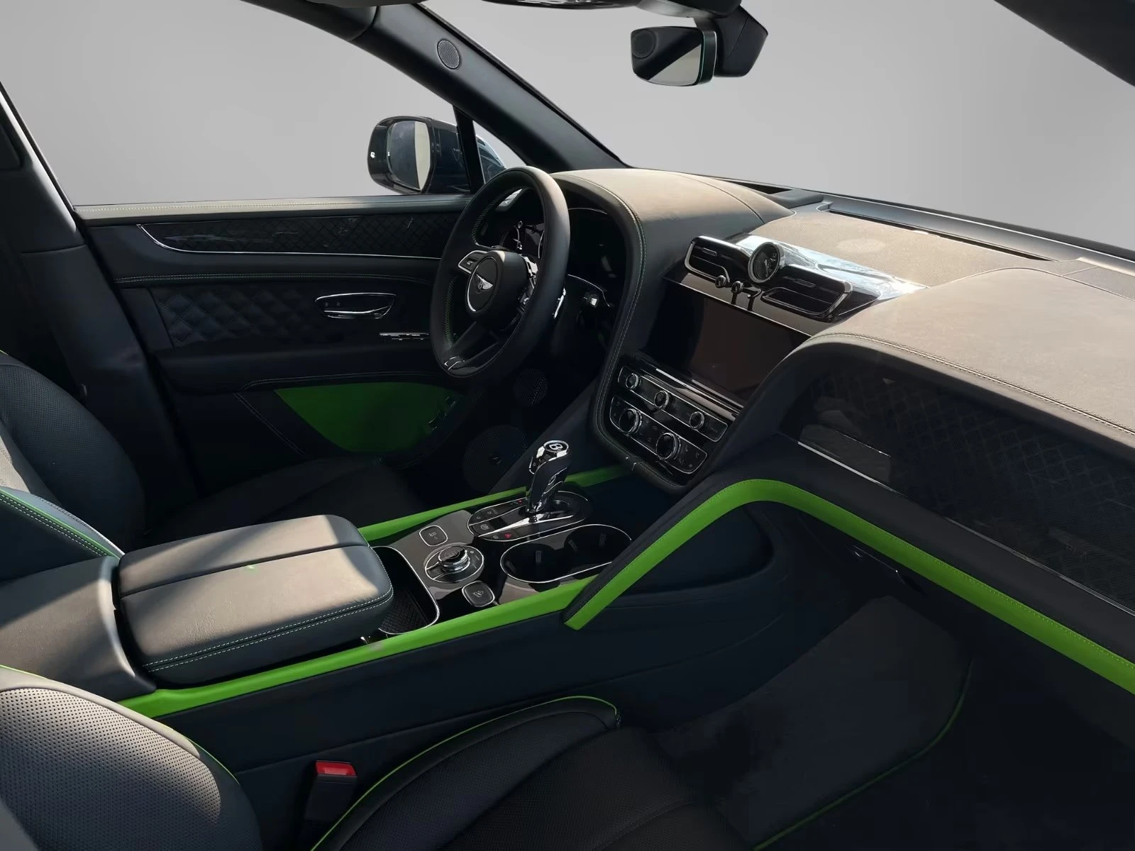 Bentley Bentayga S / V8 / BLACK EDITION / NAIM / HUD / 360 / , снимка 13 - Автомобили и джипове - 55948751