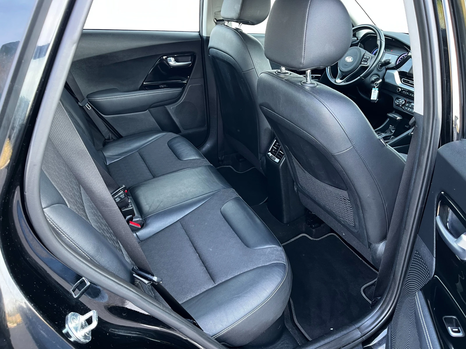 Kia Niro 1.6 Hybrid, ������, ���������  113000km.. | Mobile.bg � ����������� 14